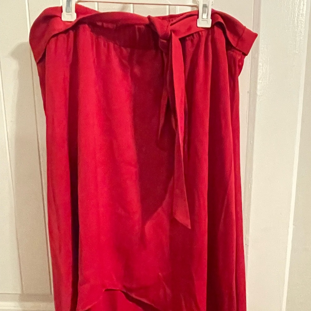 Red high low skirt